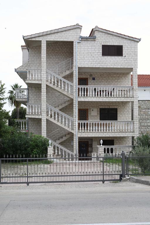 Apartments Villa Castello Kastela Oda fotoğraf