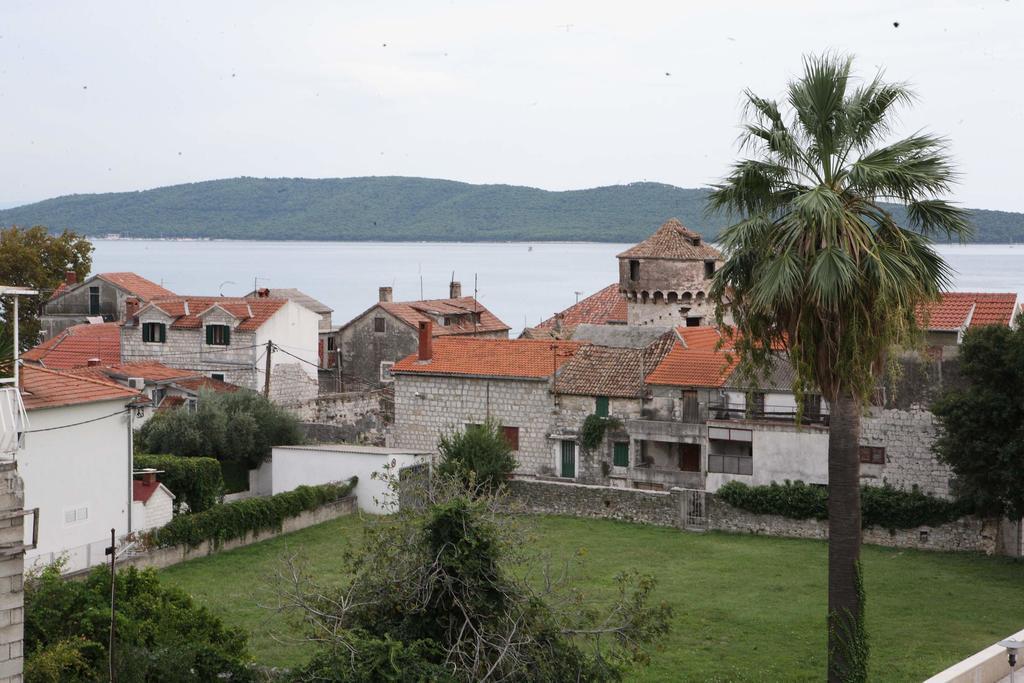 Apartments Villa Castello Kastela Oda fotoğraf